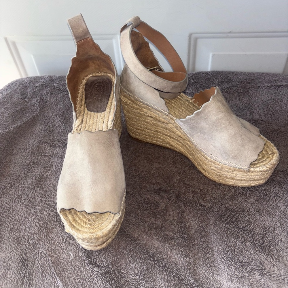 Chloe tan Lauren suede wedge heel espadrilles size 38 EU/7.5 US *Flaw*